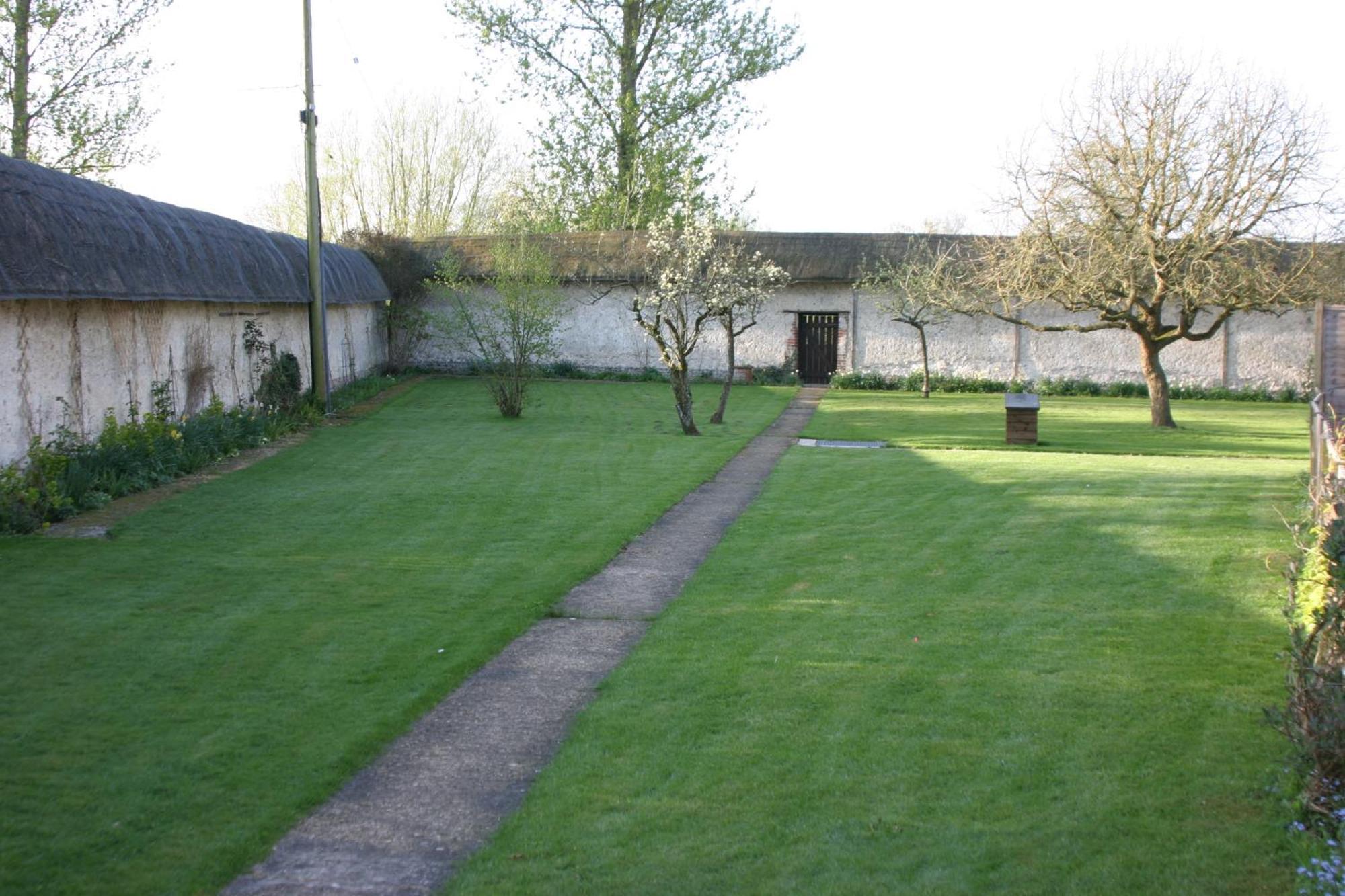 Willa The Old Stables Self Catering Salisbury Zewnętrze zdjęcie